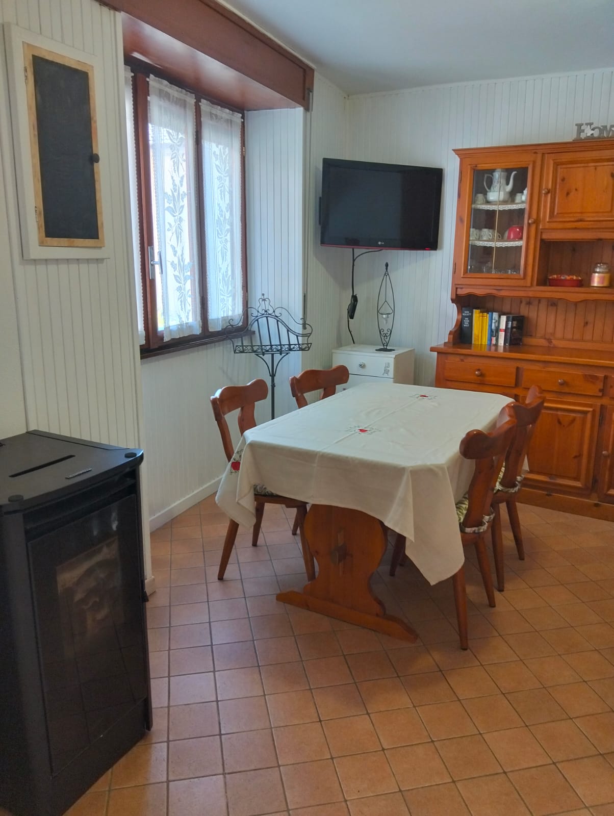 Living room — dining area